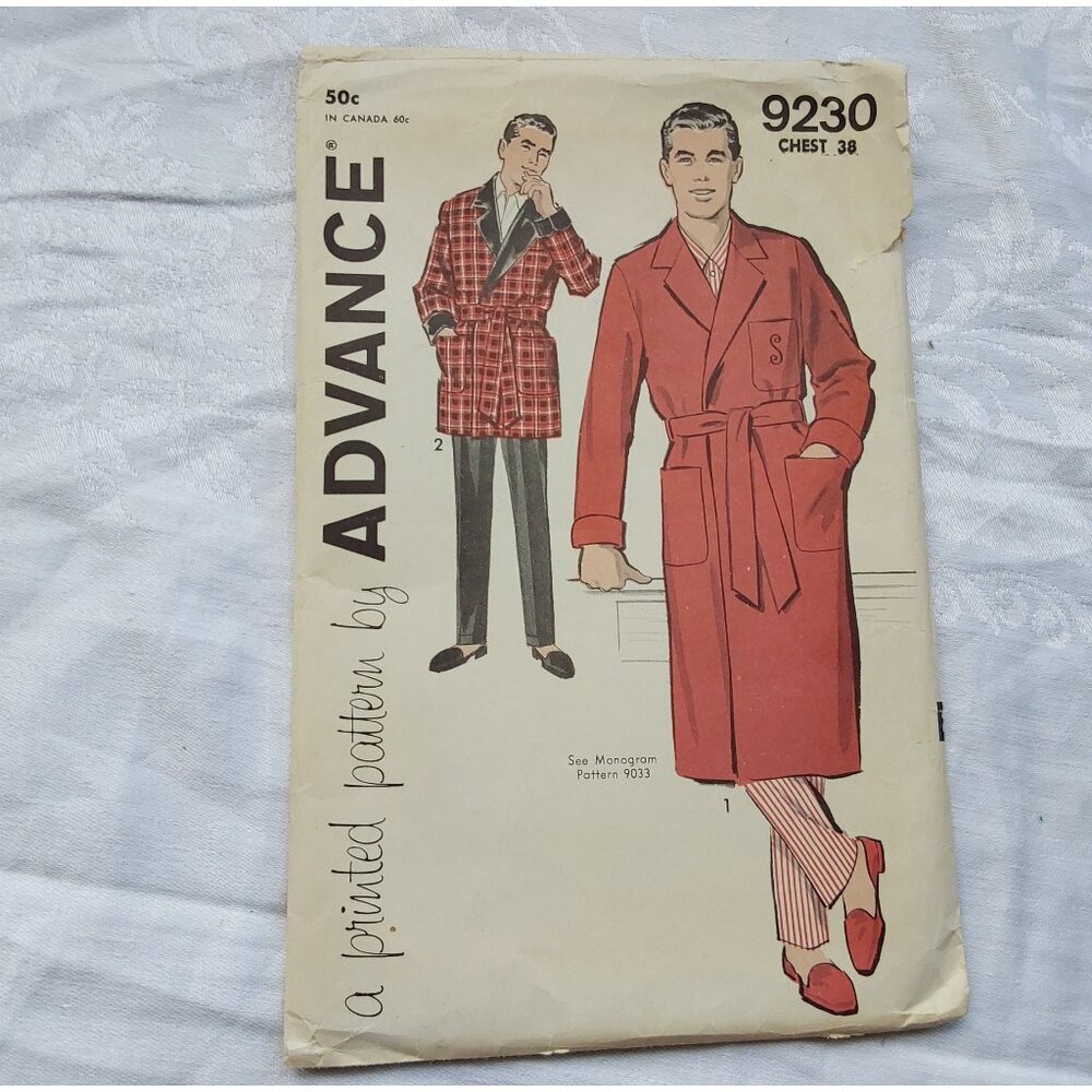 Vintage 1950s Advance sewing pattern 9230 men's robe housecoat size 38 complete